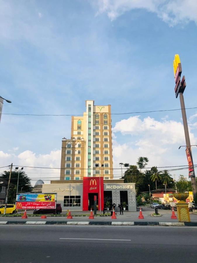 Apartment Wakaf Che Yeh Kota Bharu Exteriör bild